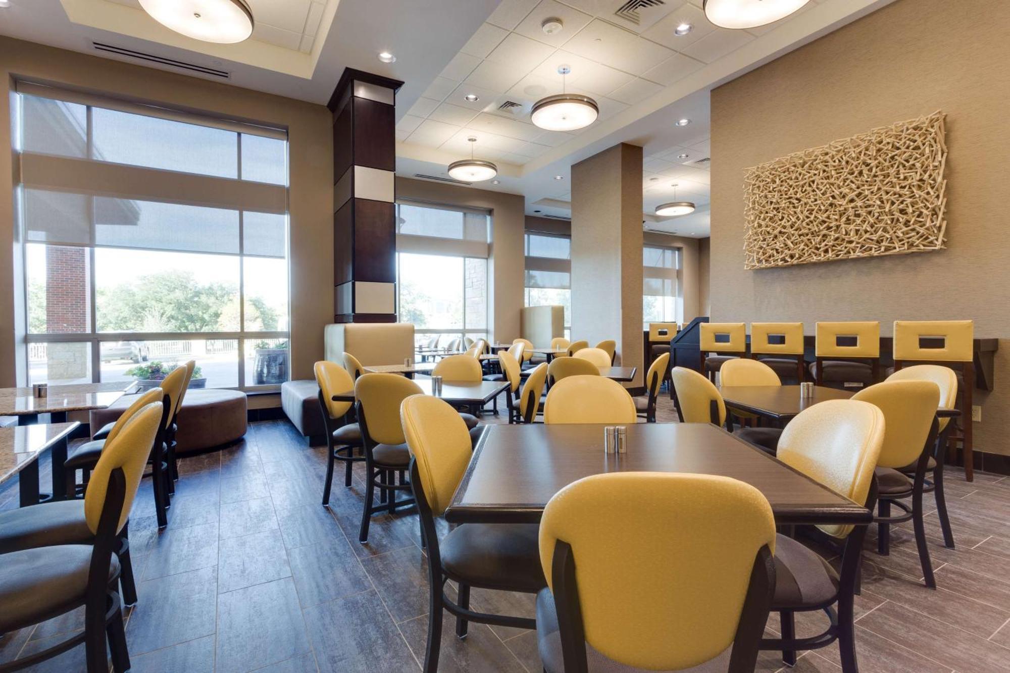 Drury Inn & Suites Dallas フリスコ エクステリア 写真