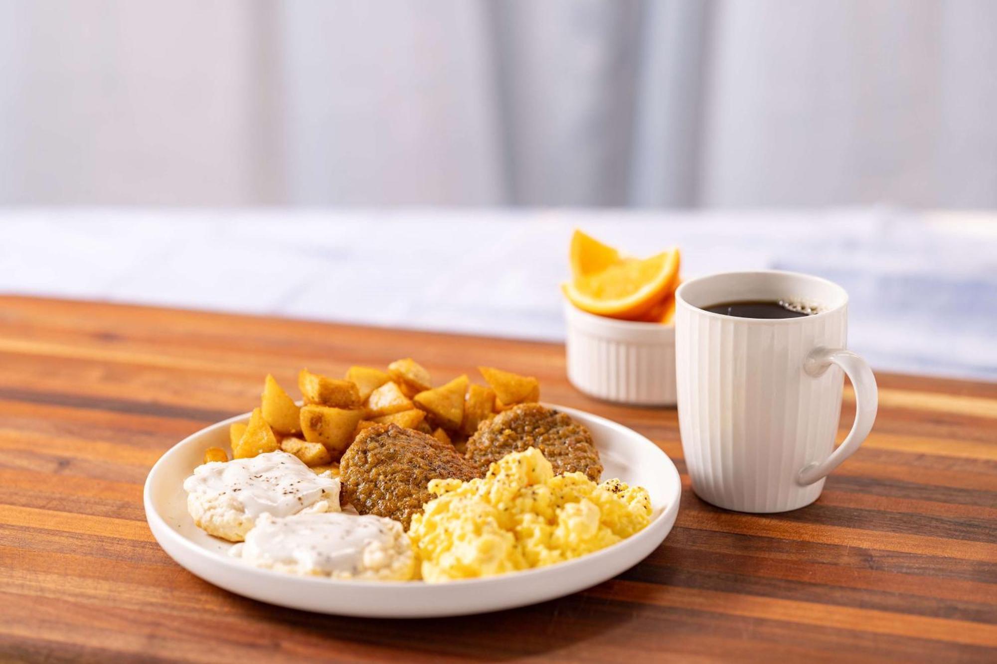 Drury Inn & Suites Dallas フリスコ エクステリア 写真